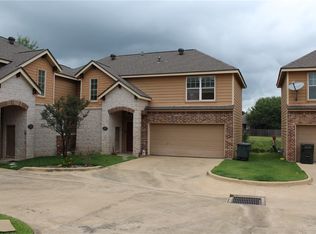 1824 W Villa Maria Rd, Bryan, TX 77807