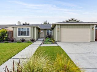 408 Beach Ave, Half Moon Bay, CA 94019
