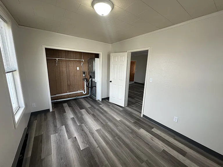 405 S 8th St #5 — Photo 5