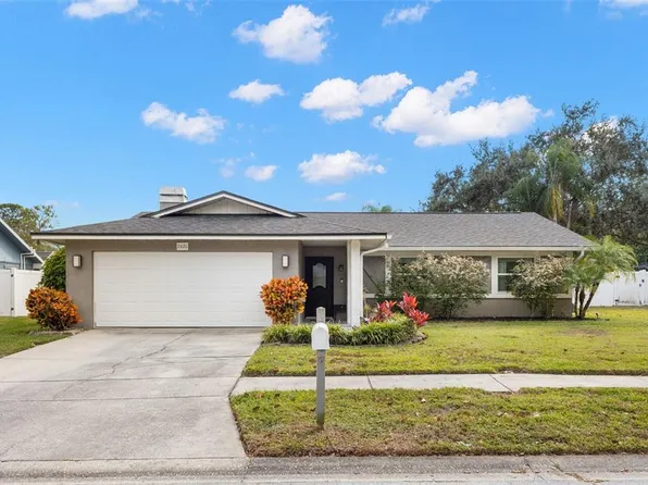 2420 Osprey Ave, Palm Harbor, FL 34683