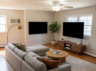 721 Tompkins Ave FLOOR 2, Staten Island, NY 10305