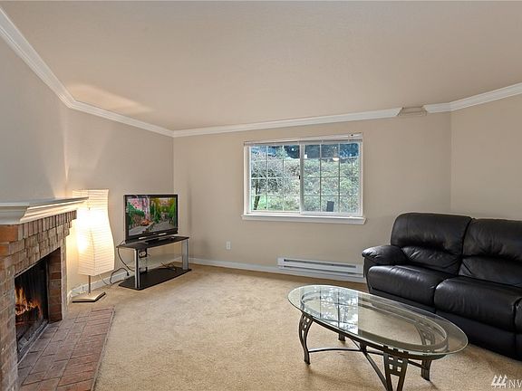 5th image of 23410 18th Ave S APT J202