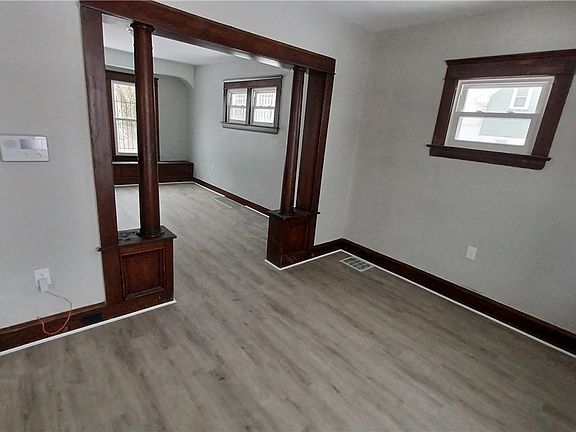 5th image of 3539 E 138th St