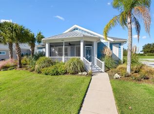 1052 Sugar Loaf Key Loop, Lady Lake, FL 32159