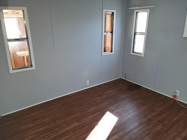 1645 Palma Cir W — Photo 8