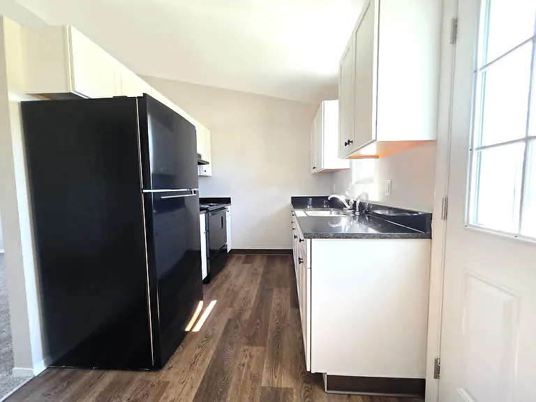 1118 Hillcrest Ave — Photo 10