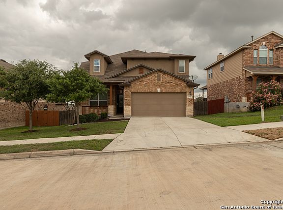 2nd image of 13709 Altamirano
