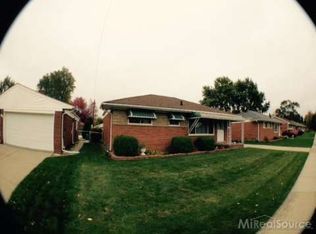 25482 Audrey Ave, Warren, MI 48091