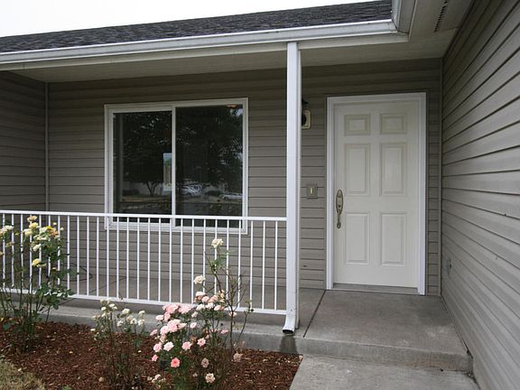 2nd image of 2574 W Dawn Ave