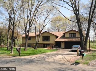 11721 Evergreen Cir NW, Coon Rapids, MN 55448