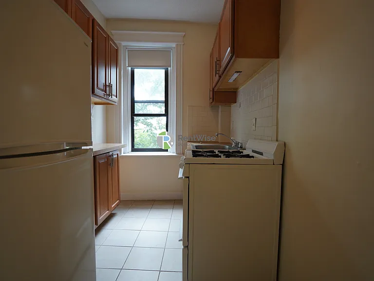 1148 Commonwealth Ave #33 — Photo 7