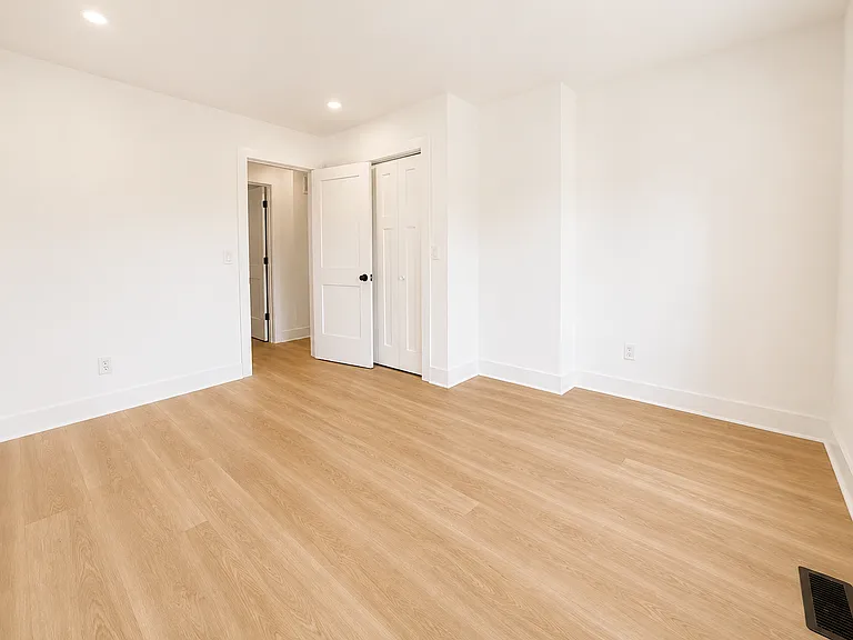 316 S Princeton Ave #316 — Photo 18