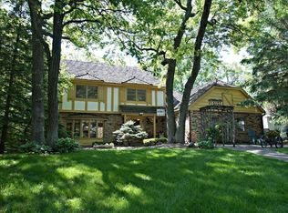 7916 131st St W, Apple Valley, MN 55124