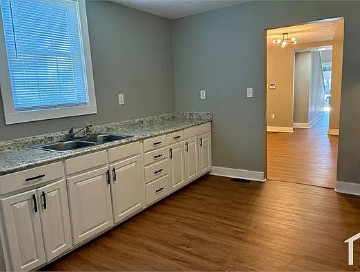 2729 W Market St — Photo 6