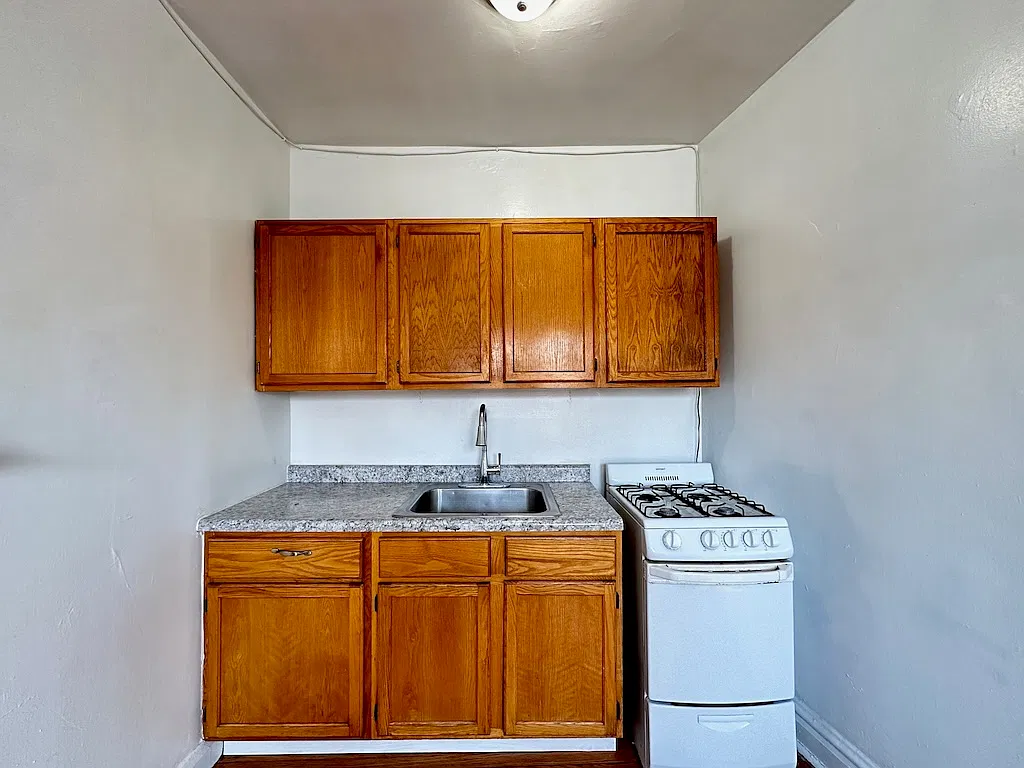 Studio, 1.0 bath, 400 sqft, $1,450 — Photo 3