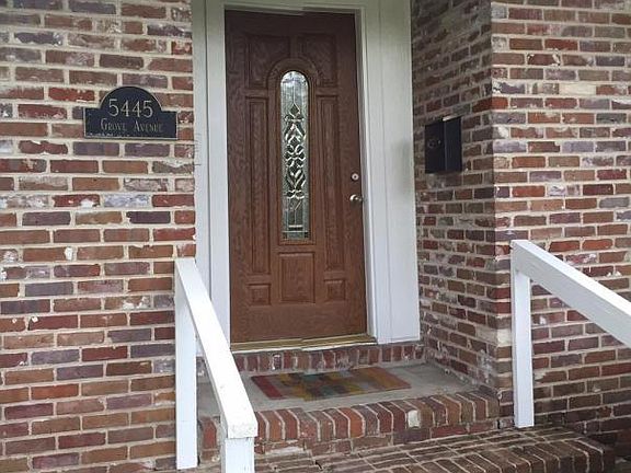 3rd image of 5445 Grove Ave