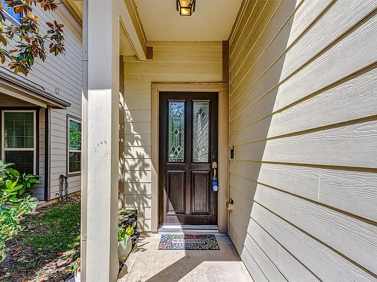 6451 Calgary Woods Ln — Photo 4