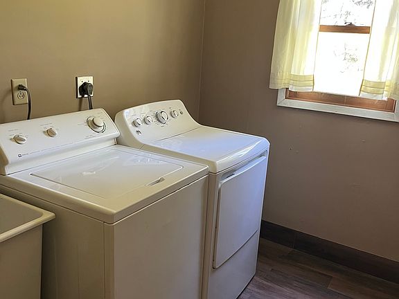 Washer and dryer included