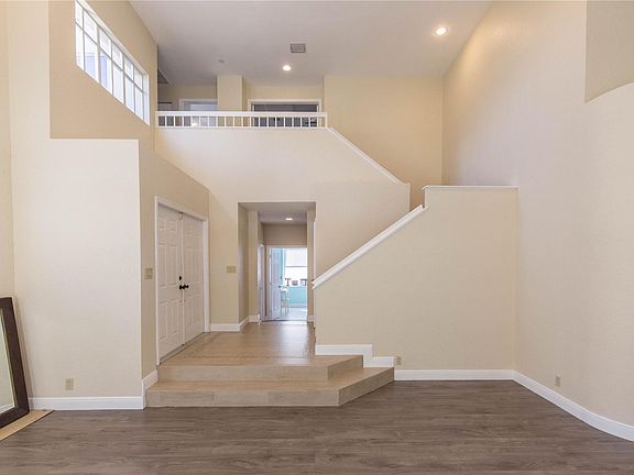 5th image of 11022 N Boston Drive