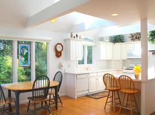 4 Brookside Ln, Scituate, MA 02066