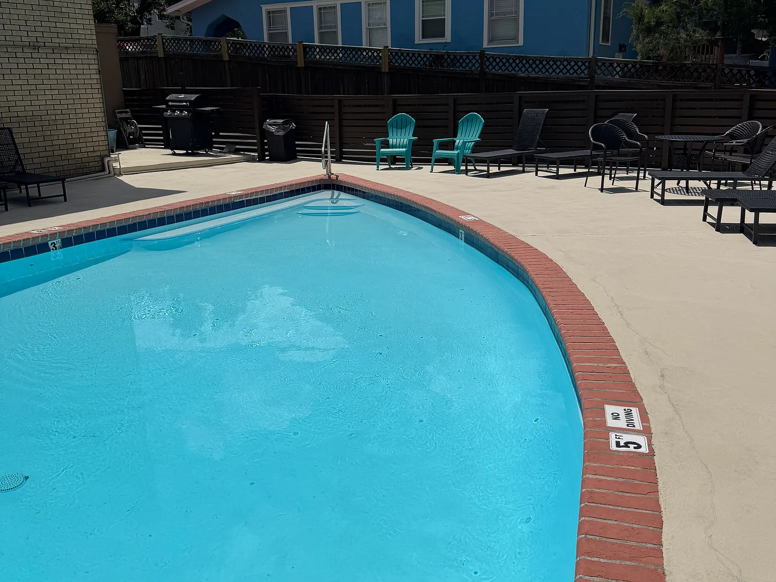 2 bed, 1000 sqft, $1,275 — Photo 4