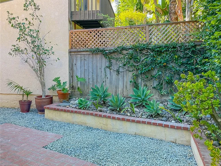 14 Encinitas Ct — Photo 27