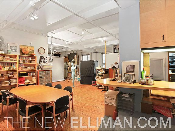 2nd image of 142 W 26th St #9THFLR