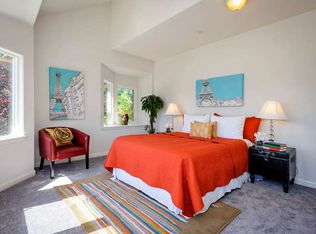 829 Donohoe St, East Palo Alto, CA 94303