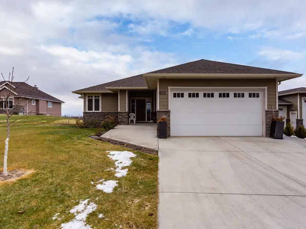 833 McCurdy Rd E, Kelowna, BC V1X 8G3