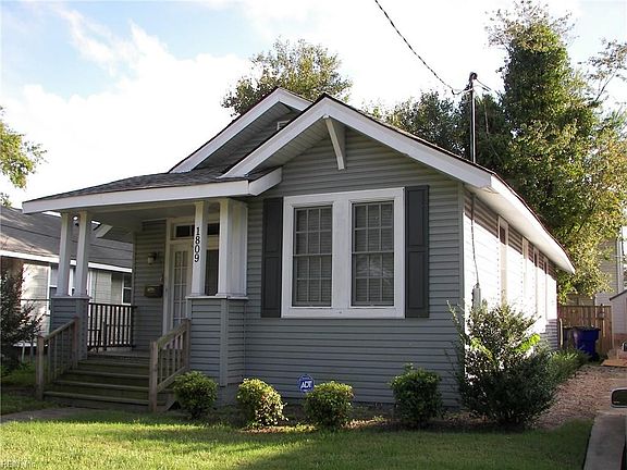 2nd image of 1809 Lasalle Ave