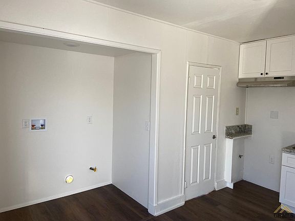 5th image of 1705 Padre St