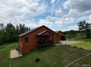 2852 New Hope Church Rd, Sullivan, MO 63080