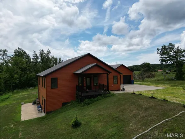 2852 New Hope Church Rd, Sullivan, MO 63080