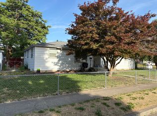 1706 N Stone St, Spokane, WA 99207