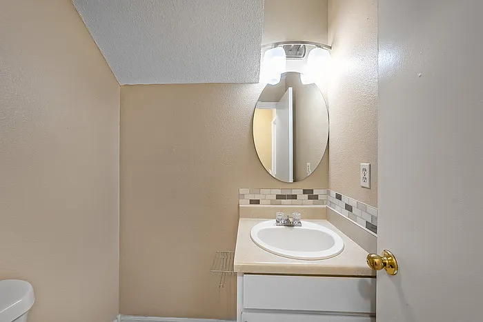 14203 Sussman Ct #B — Photo 14