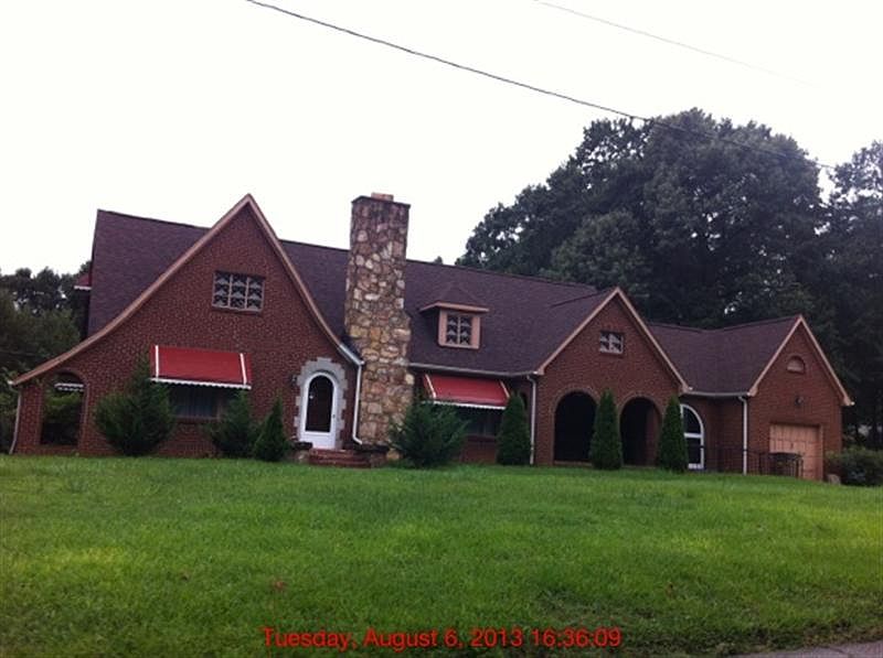 1st image of 118 Morton St
