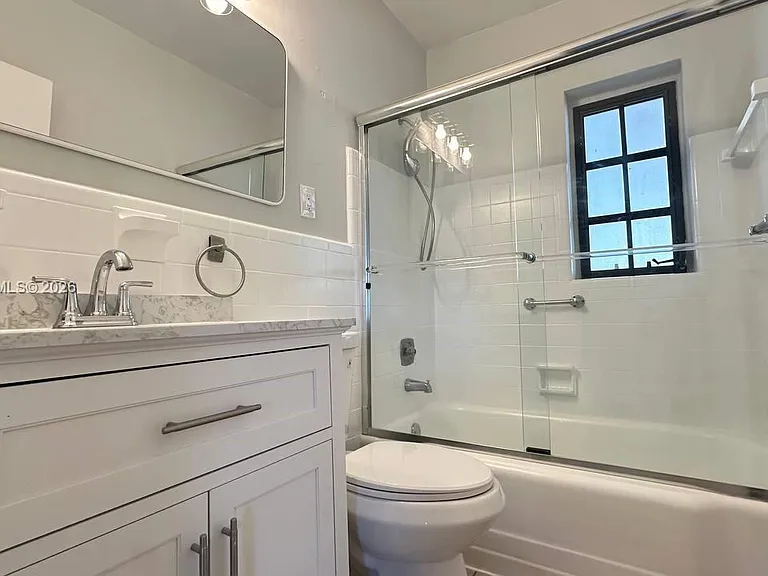 2475 SW 24th Ter — Photo 25