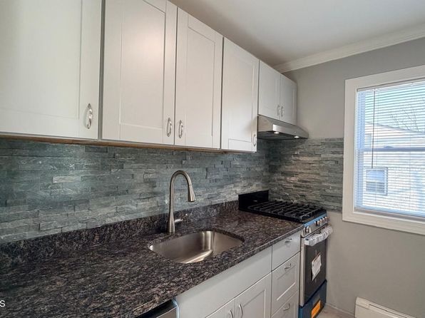 420 Cross Rd APT B16