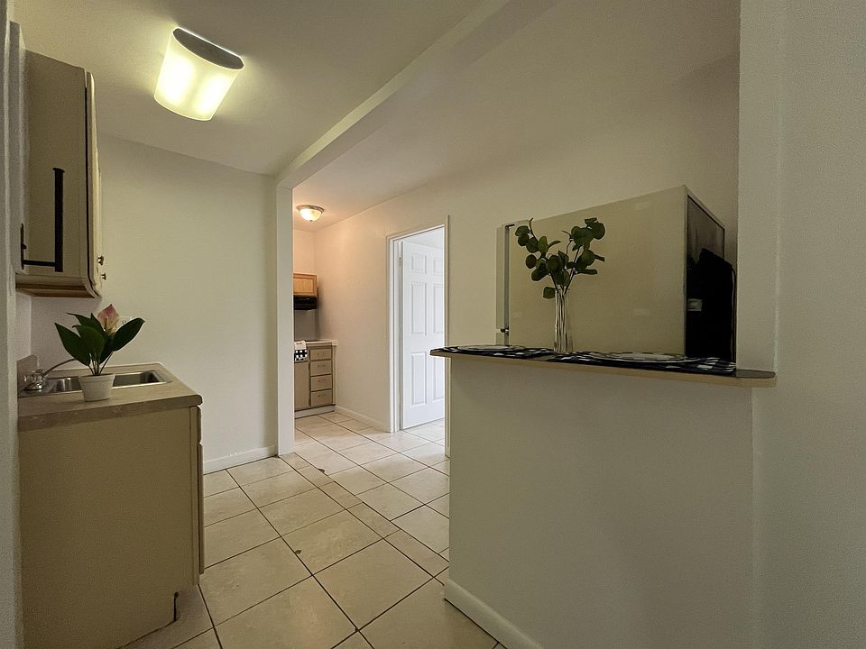 1st image of 2303 Adams St #16226137