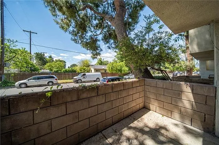 20234 Cantara St — Photo 16
