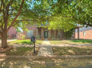 18009 Barrington Dr, Edmond, OK 73012