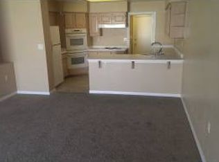5300 Fieldstone Rd, Las Vegas, NV 89107