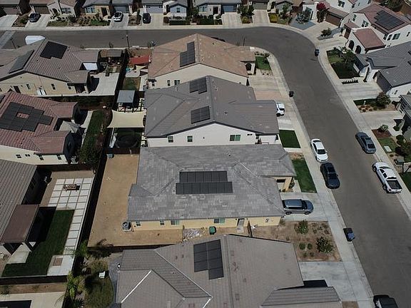 5th image of 466 S Traverse Dr