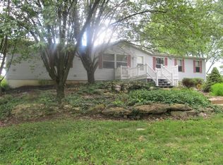 162/166 Old Highway 100, Villa Ridge, MO 63089