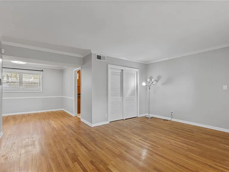 3660 Peachtree Rd NE #A2 — Photo 5