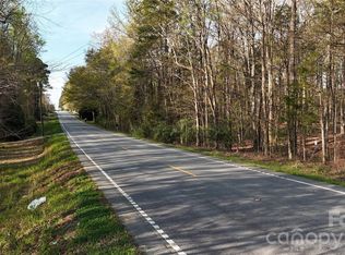 1079 Twin Lakes Rd, Rock Hill, SC 29732