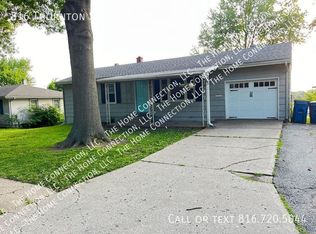 816 Thornton St, Liberty, MO 64068