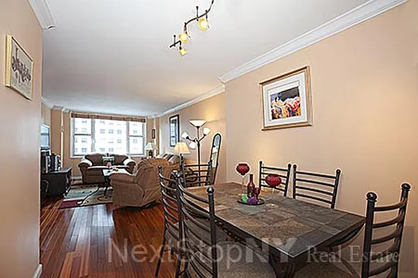 Sold by NextStopNY | media 2