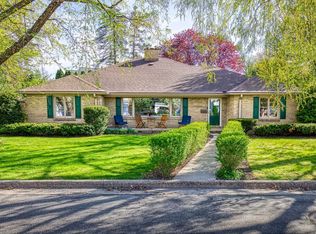 533 Riverway, Menasha, WI 54952
