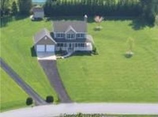 13027 Mattley Dr, Hagerstown, MD 21742